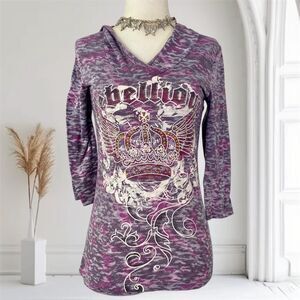 Early 2000's Grunge Tattoo Graphic Studded Gray Purple Grunge 3/4 Sleeve Top M